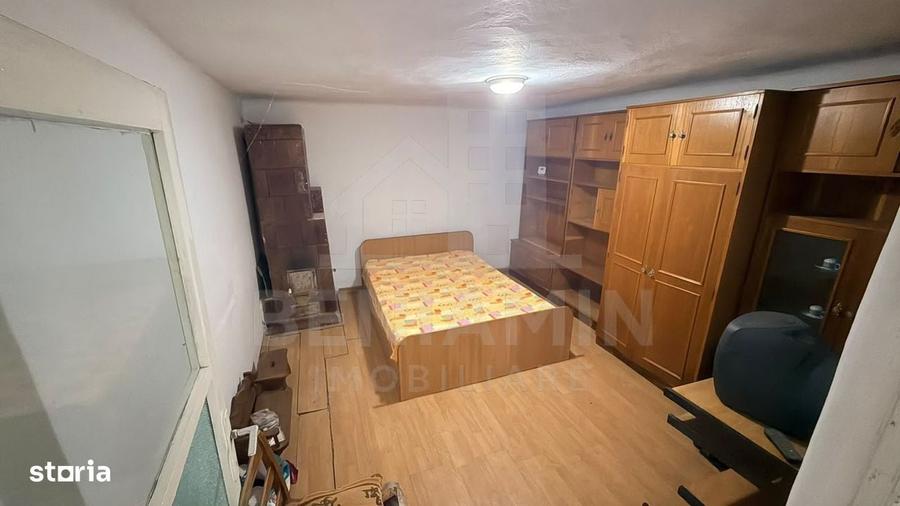 Casă cu 3 camere în Bariera Vâlcii
