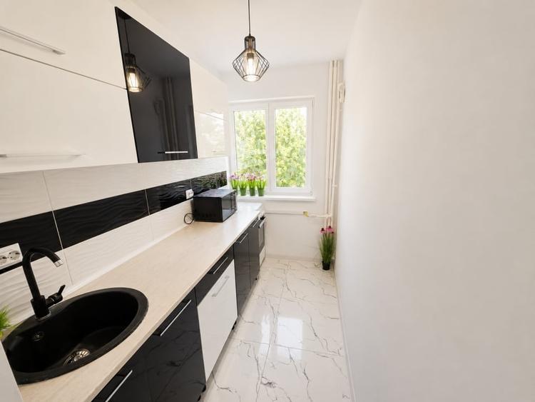 Apartament cu 2 camere nedecomandat, mobilat în Craiovei