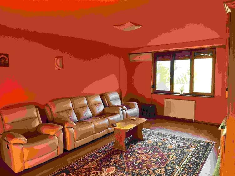 Inchiriez apartament 2 camere decomandate in Arad, zona centrala - 1