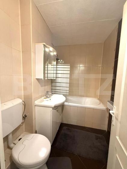 Apartament cu 3 camere decomandat, mobilat în Unirii
