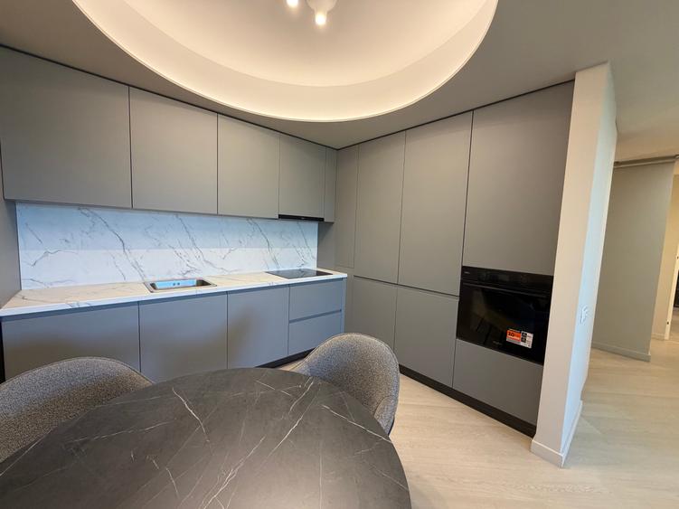 Apartament cu 2 camere decomandat în Pipera