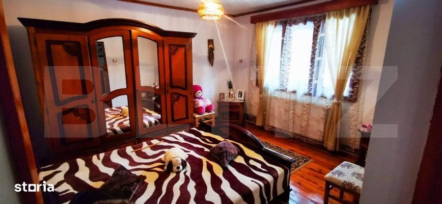 Casă cu 4 camere în Central