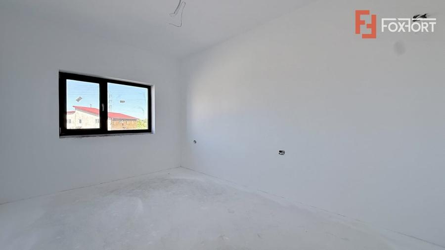 Duplex cu 3 camere cu Teren 274 Mp în Moșnița Nouă