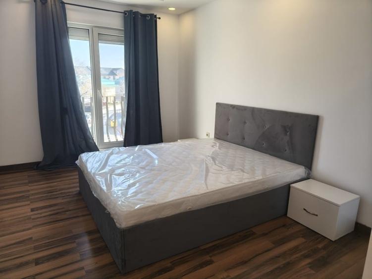 Apartament cu 3 camere semidecomandat, mobilat în Ștefăneștii de Jos