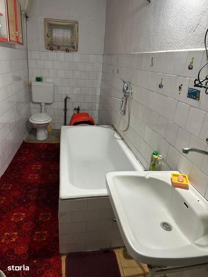 Casă cu 4 camere cu Teren 530 Mp în Lugașu de Jos