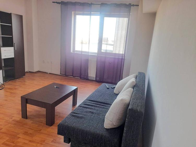 Apartament cu 2 camere decomandat în Europa