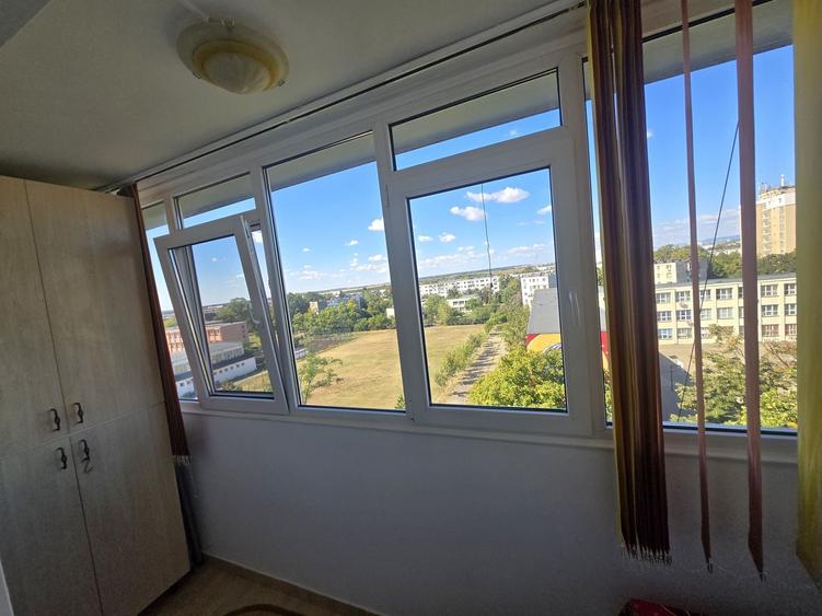 Apartament cu 2 camere semidecomandat în Vest