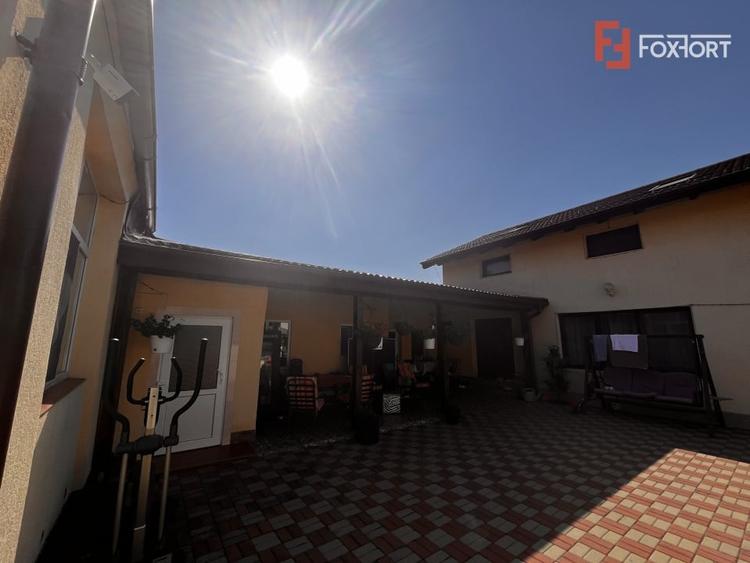 Casă individuală cu 6 camere cu Canalizare în Freidorf