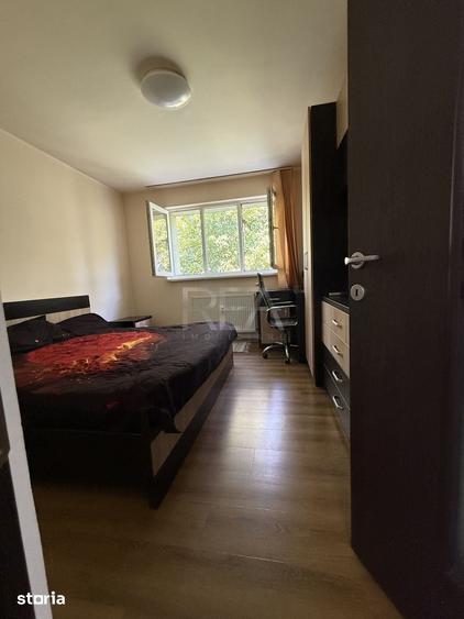 Apartament cu 4 camere semidecomandat în Drumul Taberei