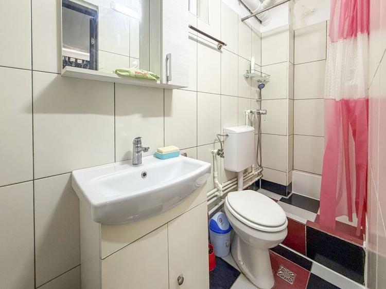 Apartament cu 2 camere semidecomandat, mobilat în Tomis Nord