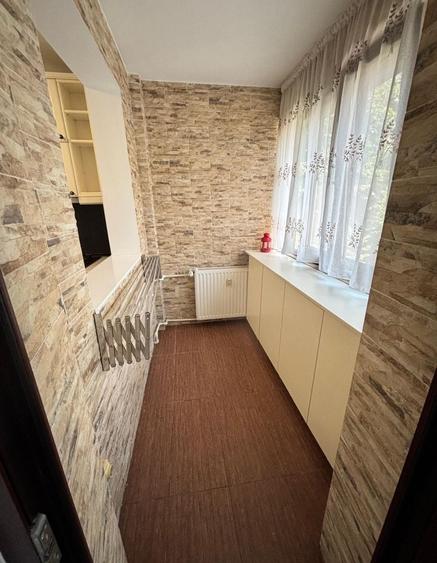 Apartament cu 3 camere decomandat în Pantelimon