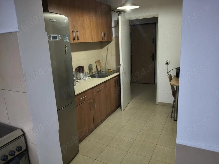 Apartament cu 2 camere decomandat în Complex Studențesc