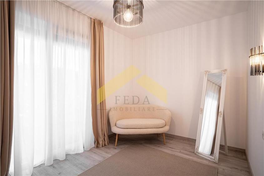 Apartament cu 3 camere semidecomandat, mobilat în UTA