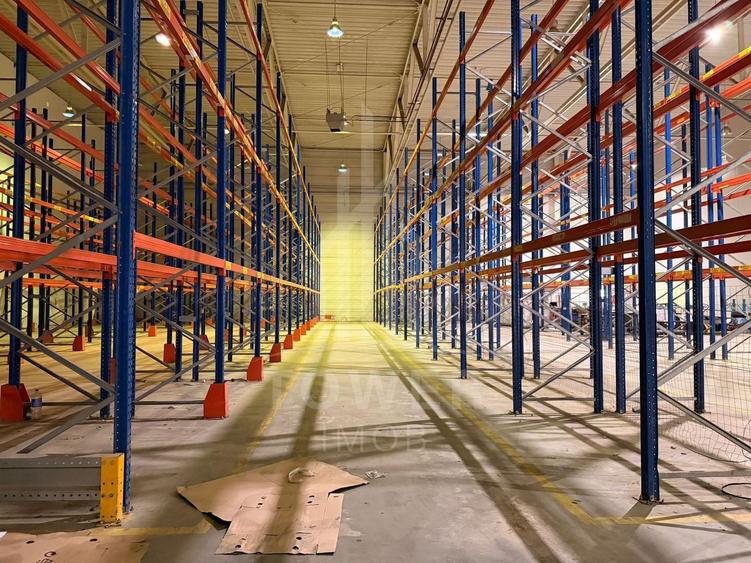 Spațiu industrial, de 1,573 mp, în Vest