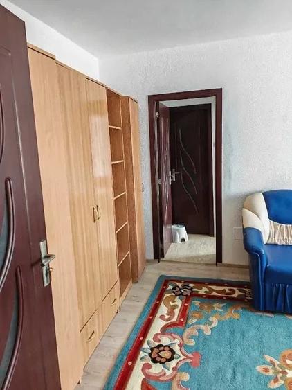 Apartament cu 2 camere semidecomandat în Vest
