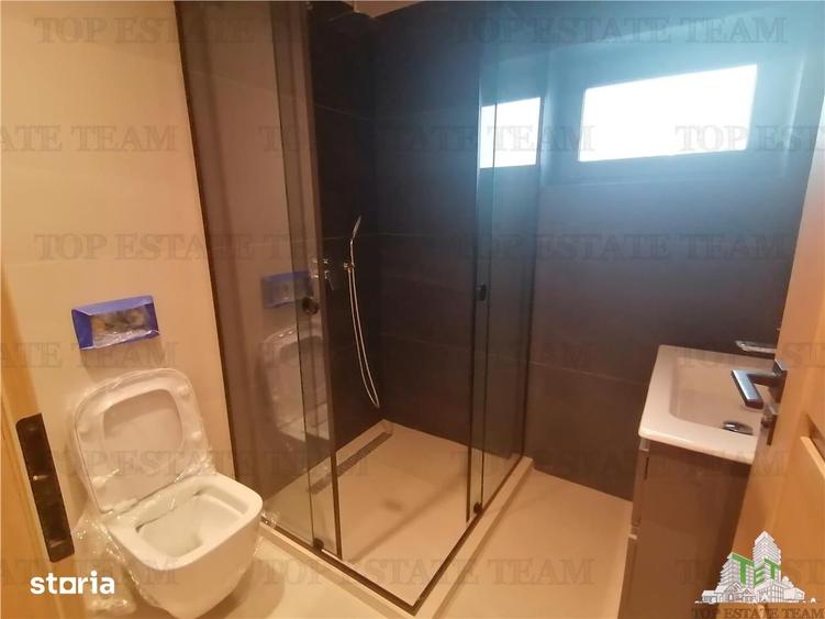 Casă cu 5 camere cu Teren 400 Mp în Aviației