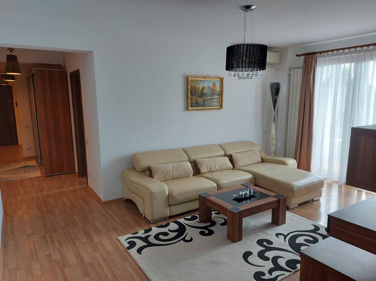 Apartament cu 4 camere decomandat în Iancu Nicolae