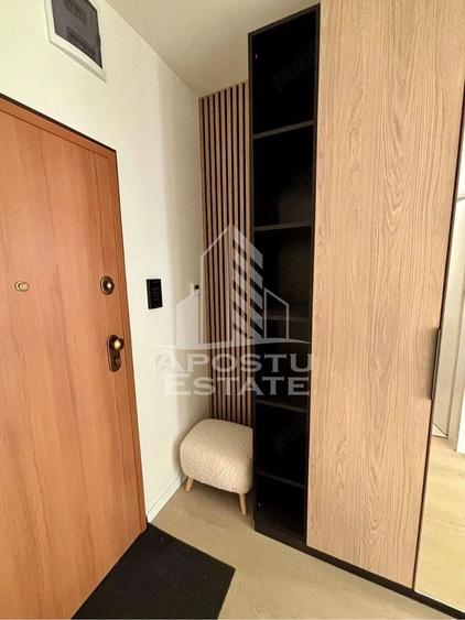 Apartament cu 2 camere semidecomandat, mobilat în Torontalului