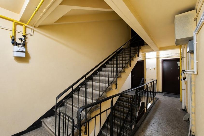 Apartament cu 3 camere decomandat în 1 Mai