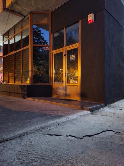 Spațiu comercial, de 47 mp, în Balada