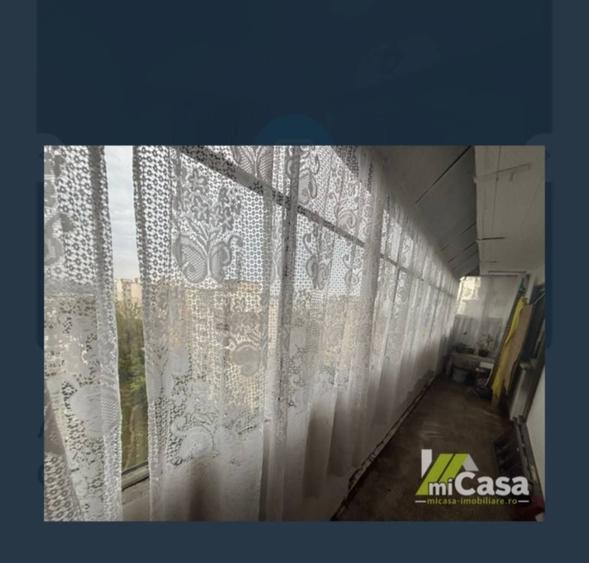 Apartament cu 3 camere decomandat în Micro 19