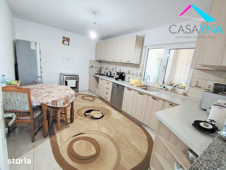Casă cu 4 camere cu Teren 375 Mp în Letea Veche