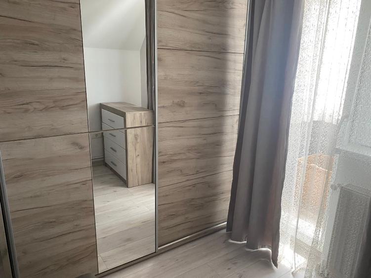Apartament cu 3 camere semidecomandat, mobilat în Iosefin