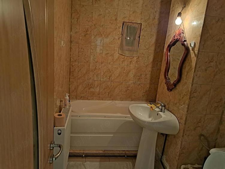 Apartament cu 2 camere nedecomandat în Central