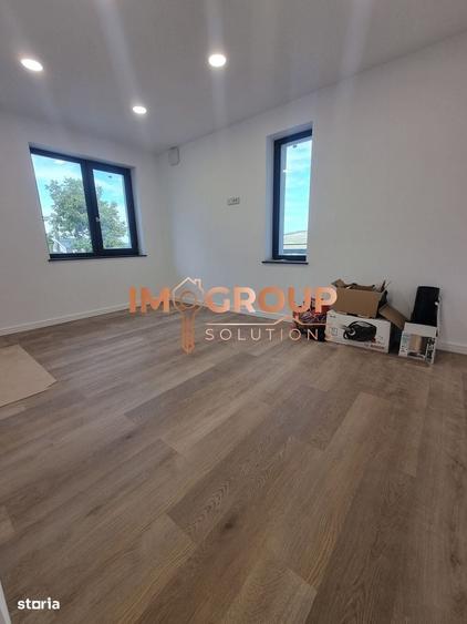 Casă cu 4 camere cu Teren 494 Mp în Aroneanu
