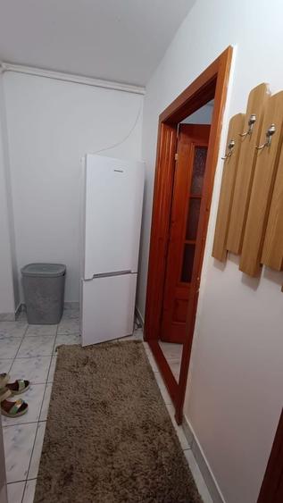 Garsonieră decomandată în Republicii