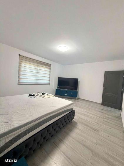 Casă cu 3 camere cu Teren 500 Mp în Letea Veche