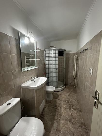 Garsonieră decomandată, mobilată în Energiei