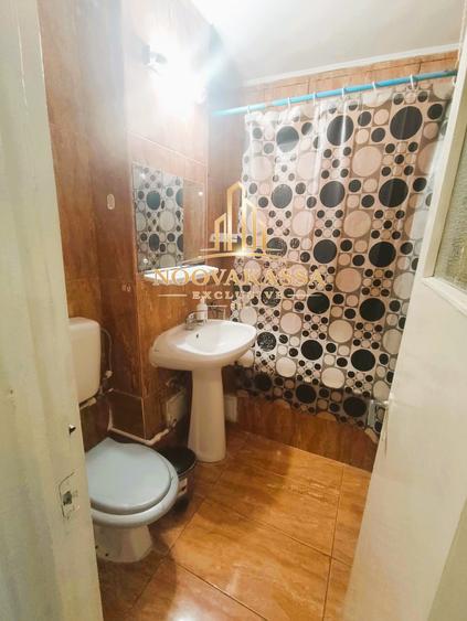 Apartament cu 3 camere decomandat în Tomis I