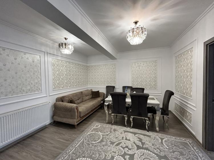 Apartament cu 3 camere semidecomandat, mobilat în Florești — fotografia 2