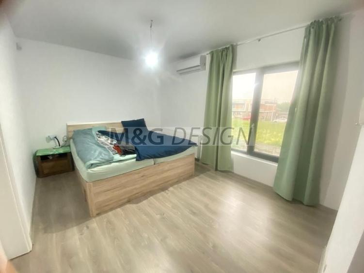 Duplex cu 5 camere cu Canalizare în Dumbrăvița
