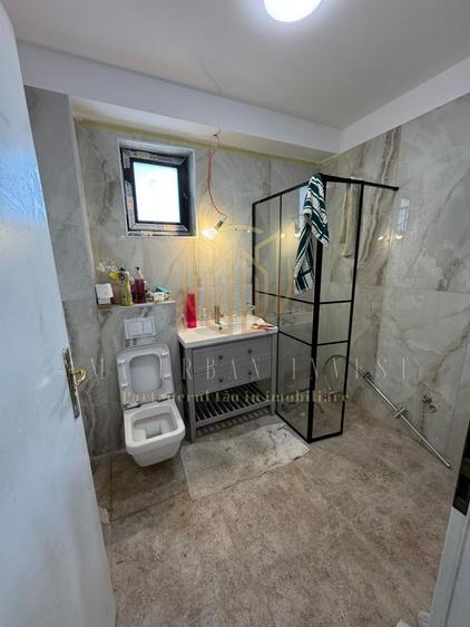 Casă individuală cu 5 camere cu Canalizare în Tunari