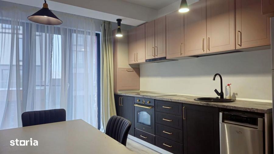 Apartament cu 2 camere, mobilat în Central
