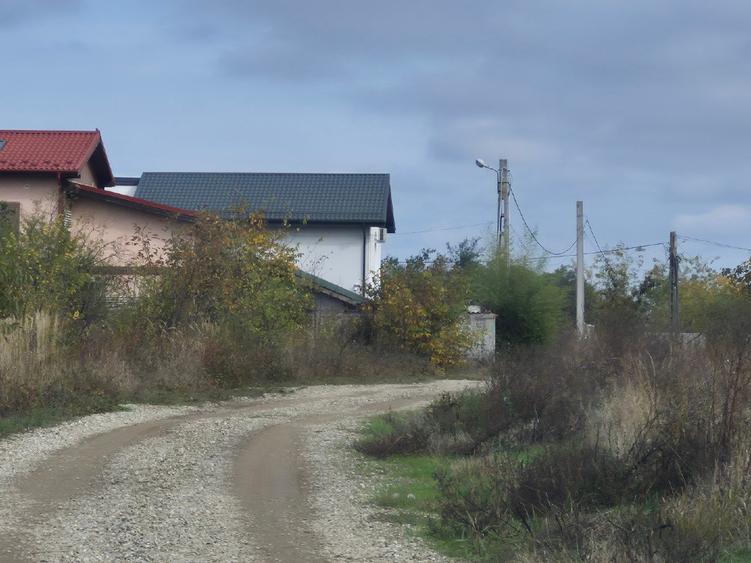 Teren Construcții intravilan de 500 mp, în Balotești