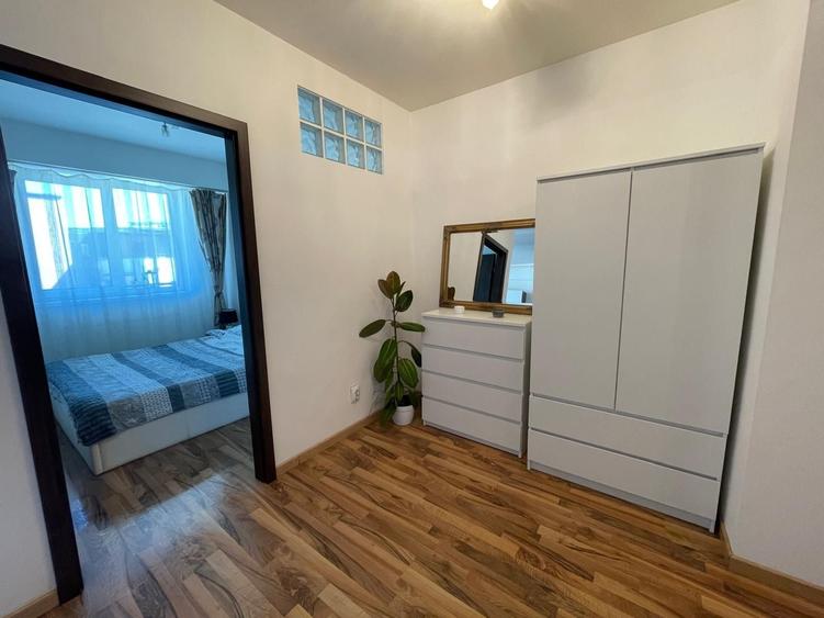 Apartament cu 2 camere semidecomandat în Dosu Bricii