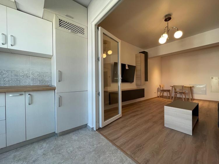 Apartament cu 2 camere decomandat în Metalurgiei