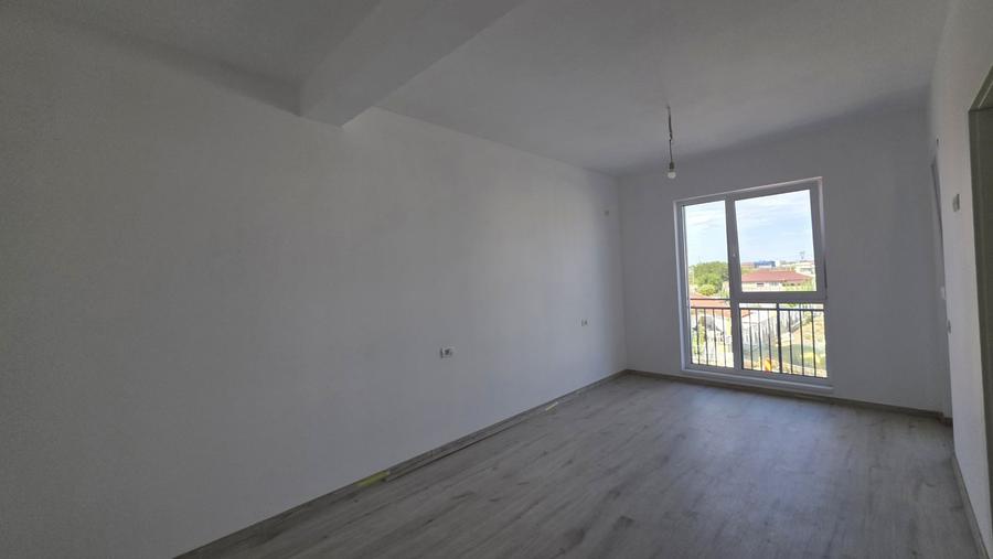 Duplex cu 5 camere cu Canalizare în Dumbrăvița