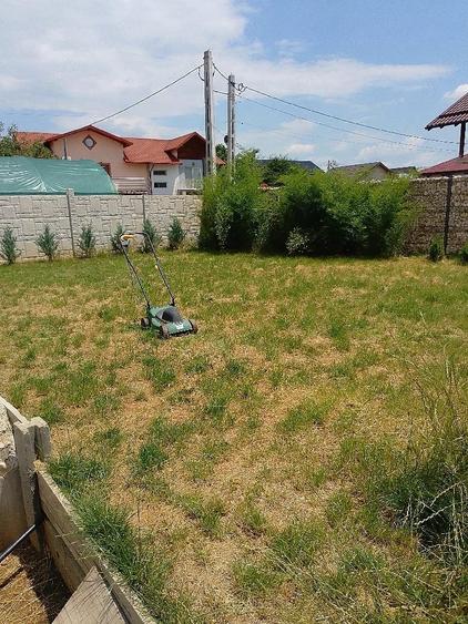 Teren de 435 mp, în Păulești