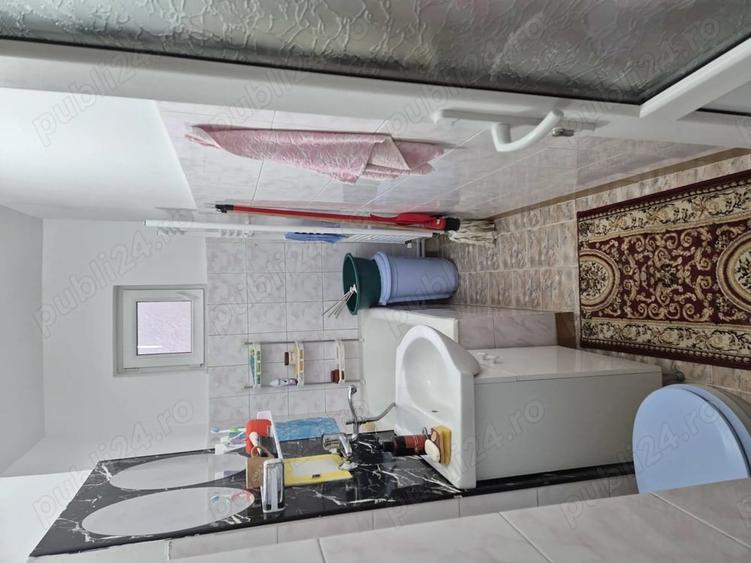 Apartament cu 2 camere semidecomandat în Cuza Vodă
