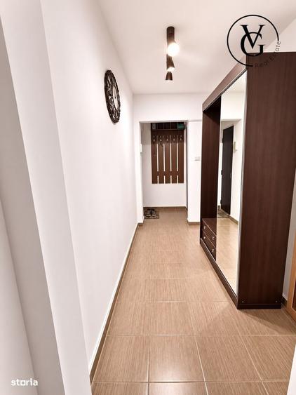 Apartament cu 3 camere decomandat în Casa de Cultură