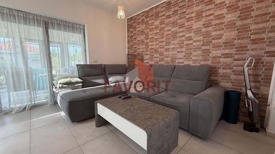 Duplex cu 3 camere cu Canalizare în Moșnița Nouă