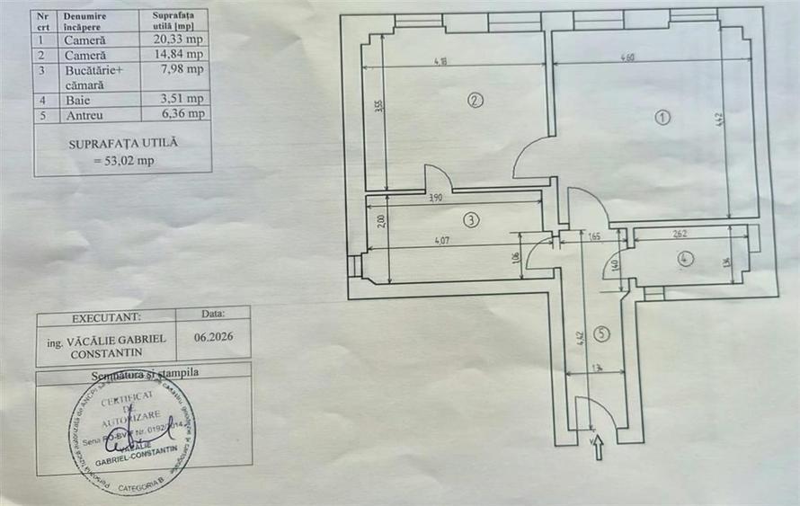 Apartament cu 2 camere semidecomandat, mobilat în Hărmanului