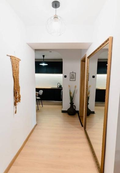 Apartament cu 3 camere decomandat în Mărăști