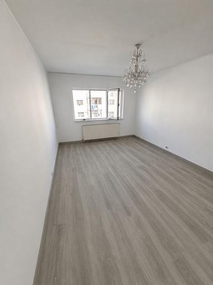 Apartament cu 2 camere decomandat în Mărăcineni
