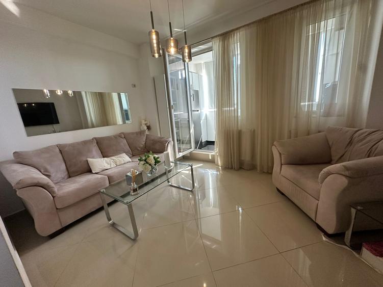 Apartament cu 2 camere semidecomandat în Chiajna