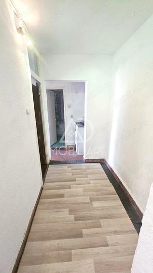 Apartament cu 3 camere decomandat în 9 Mai